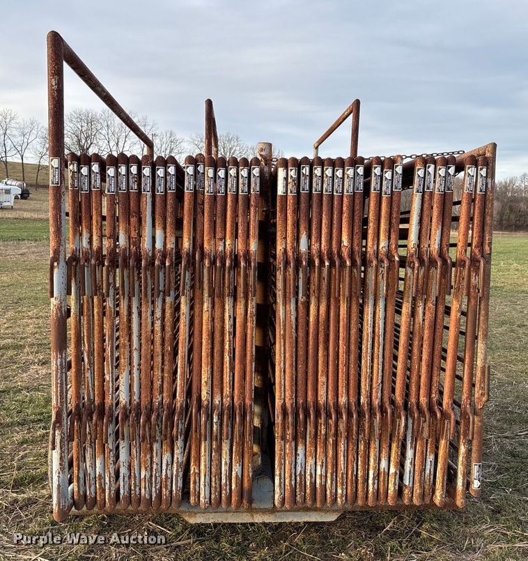 image for item FB3040 Stroberg livestock panels