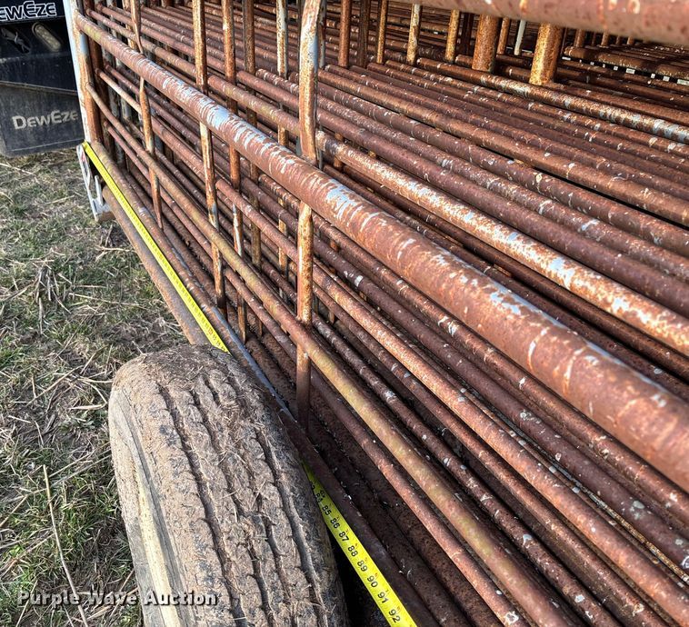 image for item FB3040 Stroberg livestock panels