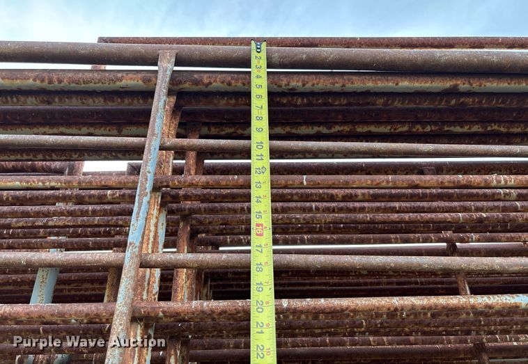 image for item FB3040 Stroberg livestock panels