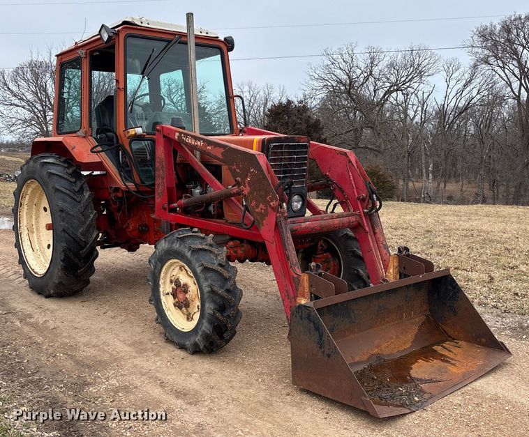 image for item FB3043 Belarus 562M tractor