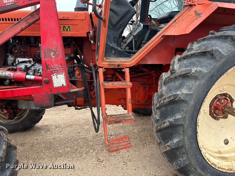 image for item FB3043 Belarus 562M tractor