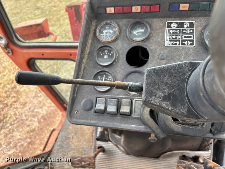 image for item FB3043 Belarus 562M tractor