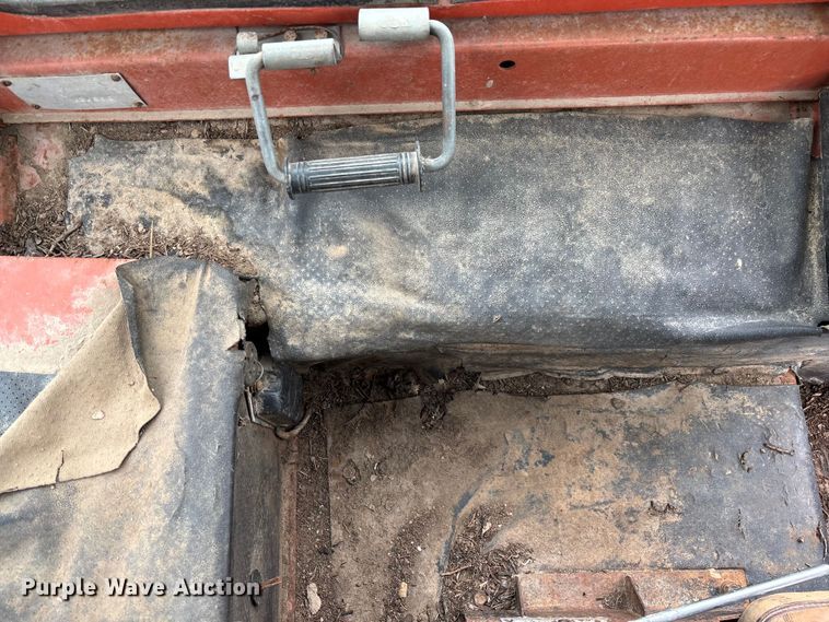 image for item FB3043 Belarus 562M tractor