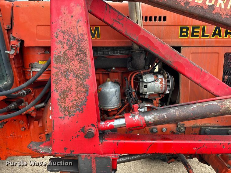 image for item FB3043 Belarus 562M tractor