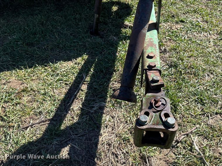 image for item FB3095 John Deere 336 small square baler