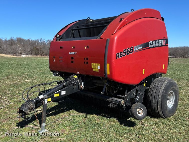 image for item FB3096 2014 Case IH RB565 round baler