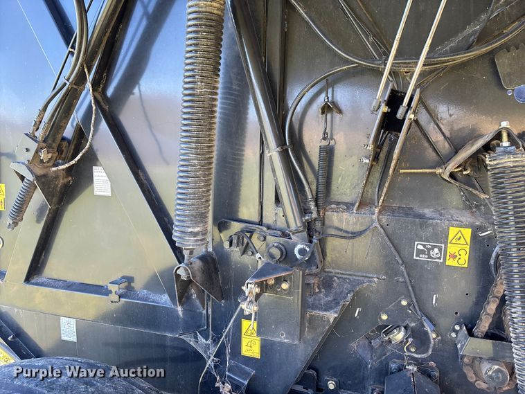 image for item FB3096 2014 Case IH RB565 round baler