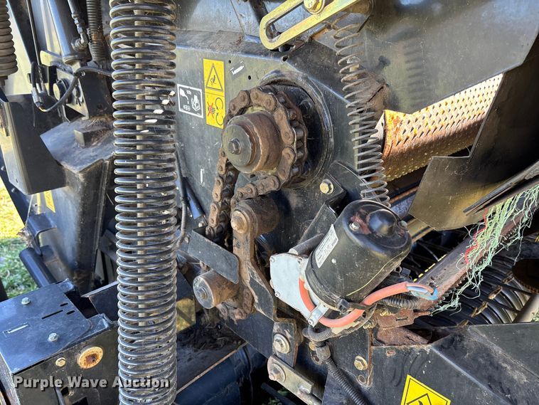 image for item FB3096 2014 Case IH RB565 round baler