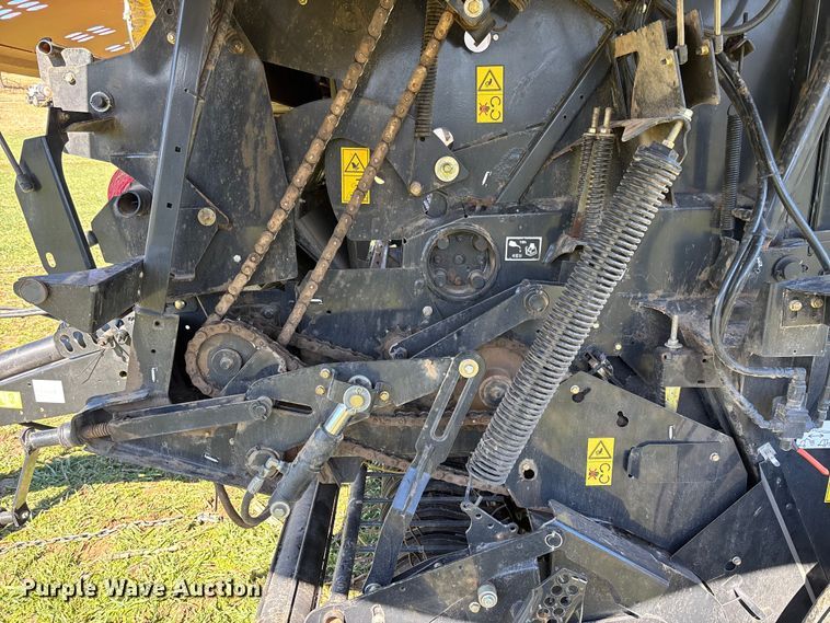 image for item FB3096 2014 Case IH RB565 round baler