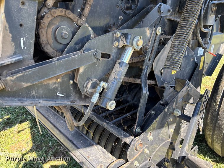 image for item FB3096 2014 Case IH RB565 round baler