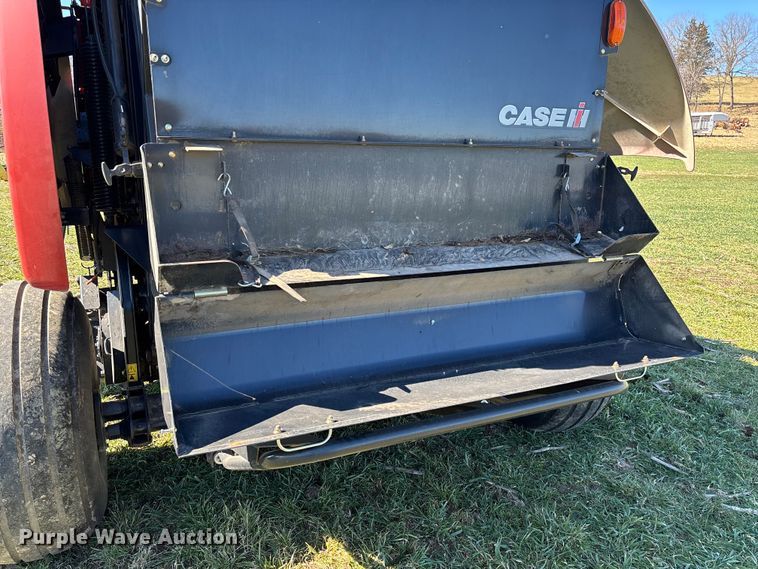 image for item FB3096 2014 Case IH RB565 round baler