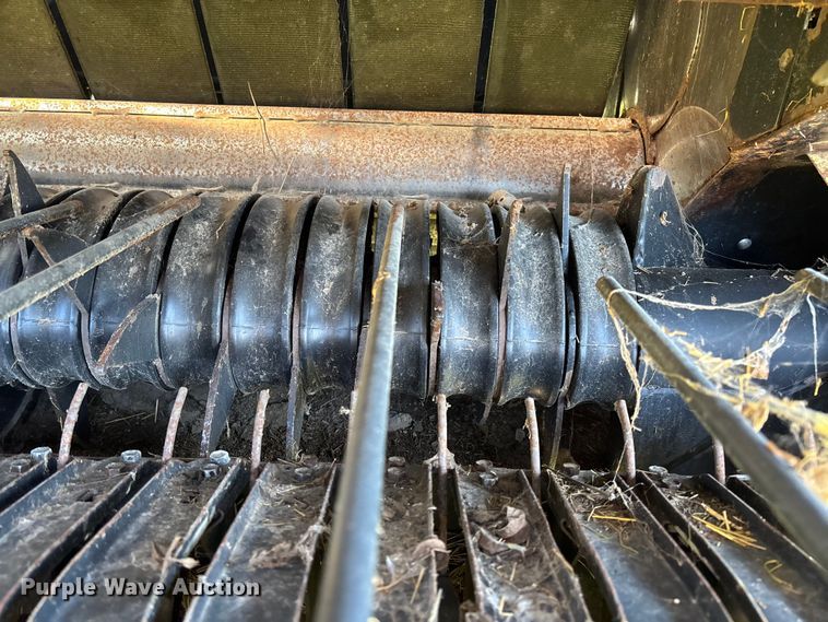 image for item FB3096 2014 Case IH RB565 round baler