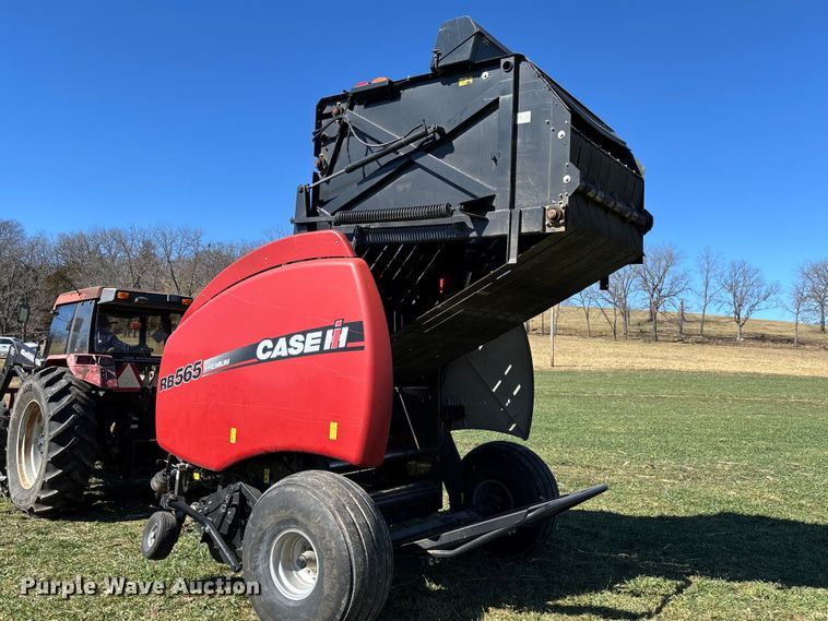 image for item FB3096 2014 Case IH RB565 round baler