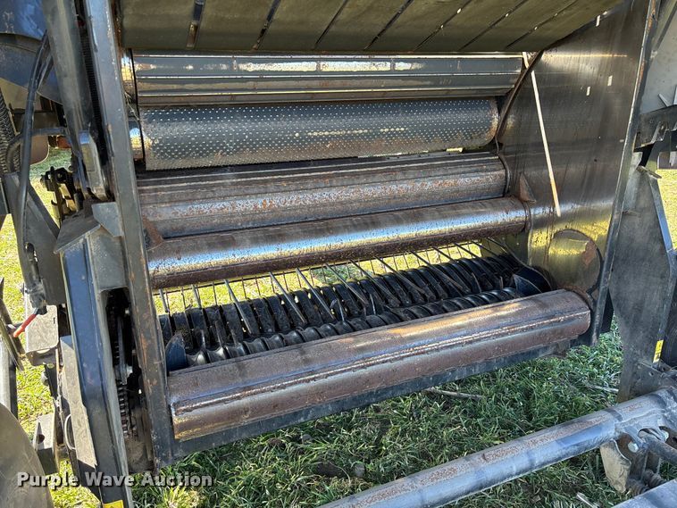 image for item FB3096 2014 Case IH RB565 round baler