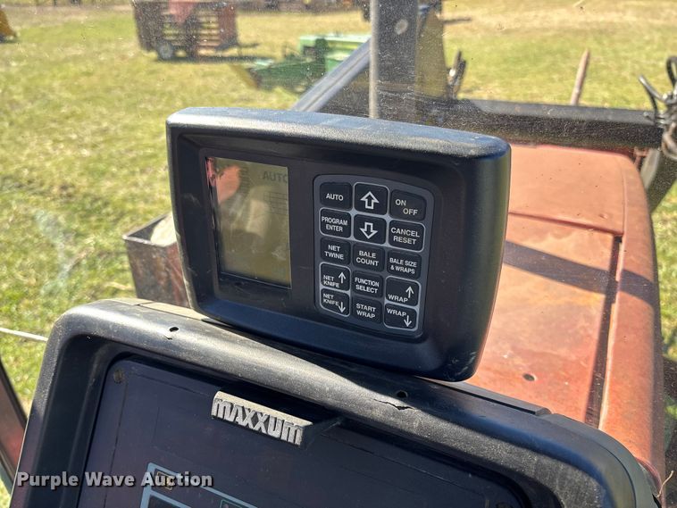 image for item FB3096 2014 Case IH RB565 round baler