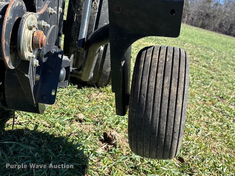 image for item FB3096 2014 Case IH RB565 round baler