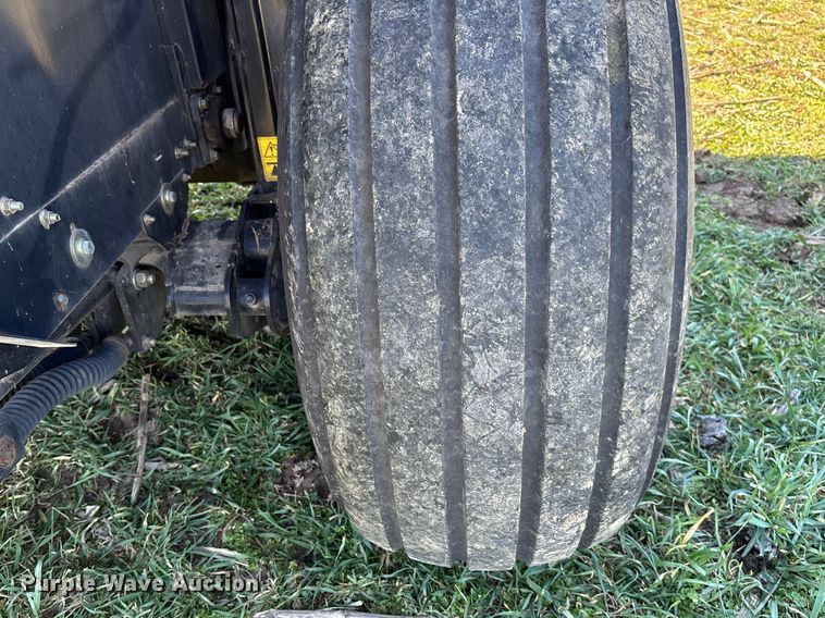 image for item FB3096 2014 Case IH RB565 round baler