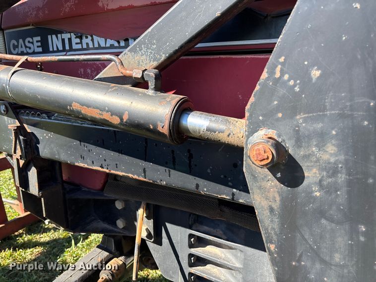 image for item FB3098 1993 Case IH 5230A MFWD tractor