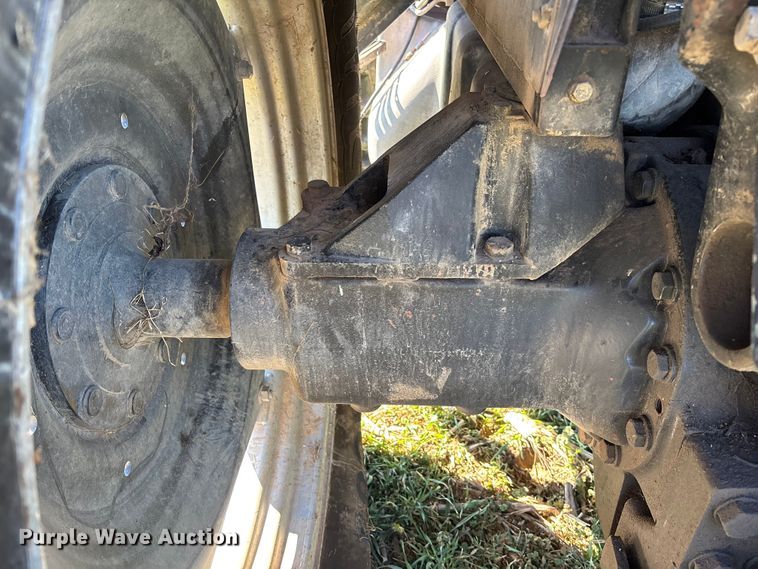 image for item FB3098 1993 Case IH 5230A MFWD tractor