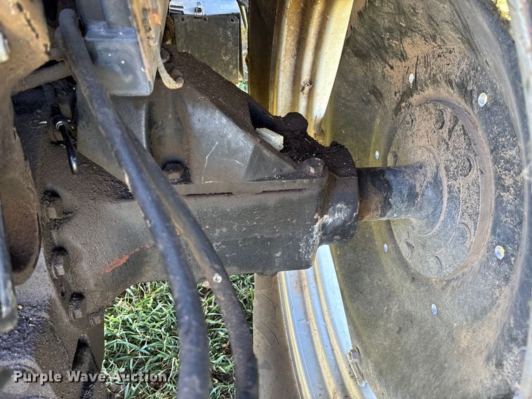 image for item FB3098 1993 Case IH 5230A MFWD tractor