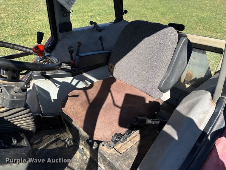 image for item FB3098 1993 Case IH 5230A MFWD tractor