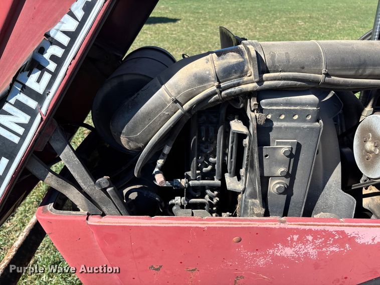 image for item FB3098 1993 Case IH 5230A MFWD tractor