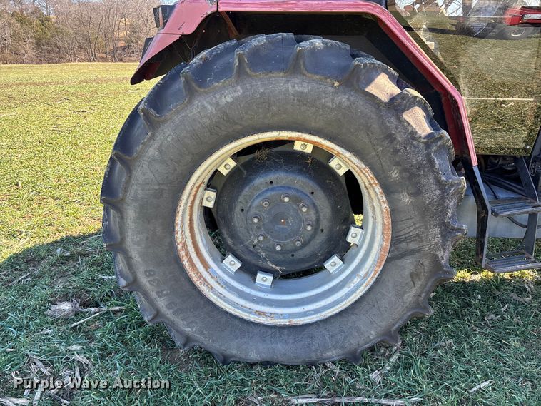 image for item FB3098 1993 Case IH 5230A MFWD tractor