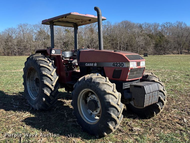 image for item FB3099 1996 Case IH 4230 MFWD tractor