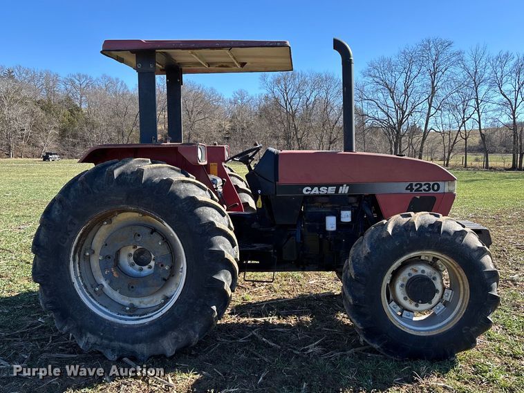 image for item FB3099 1996 Case IH 4230 MFWD tractor