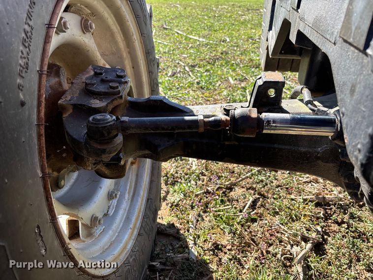 image for item FB3099 1996 Case IH 4230 MFWD tractor