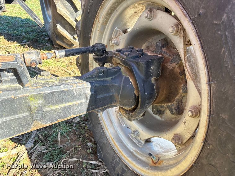 image for item FB3099 1996 Case IH 4230 MFWD tractor