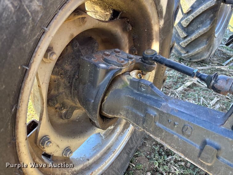 image for item FB3099 1996 Case IH 4230 MFWD tractor