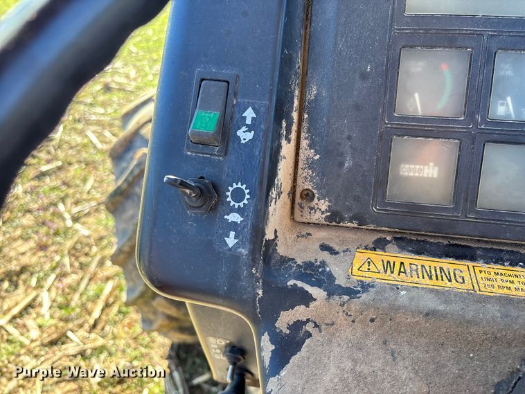 image for item FB3099 1996 Case IH 4230 MFWD tractor