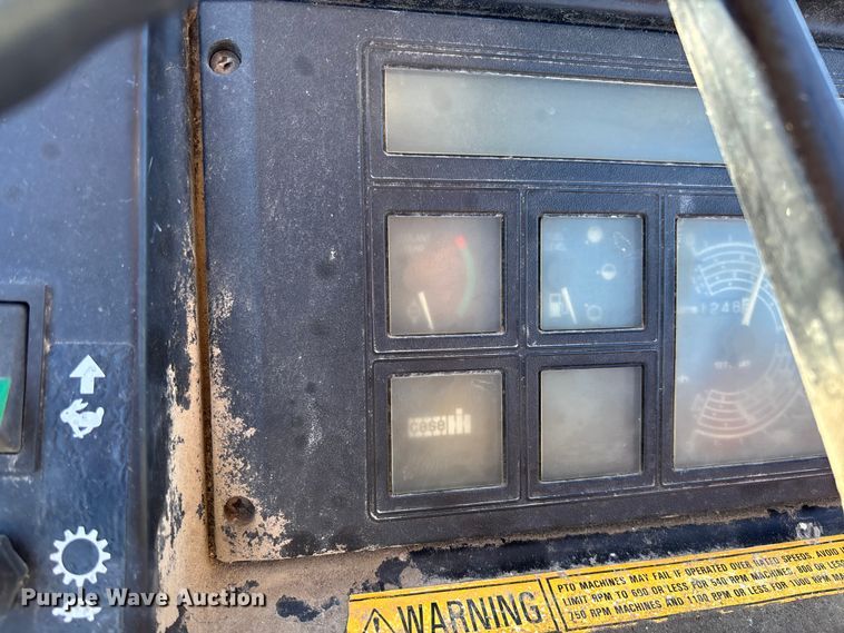 image for item FB3099 1996 Case IH 4230 MFWD tractor