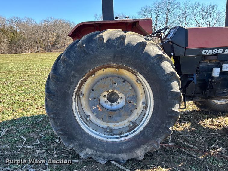 image for item FB3099 1996 Case IH 4230 MFWD tractor