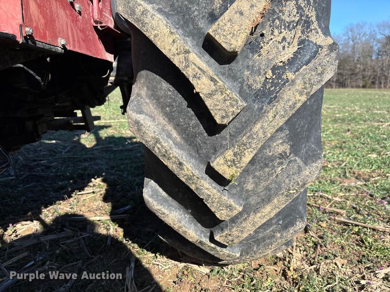 image for item FB3099 1996 Case IH 4230 MFWD tractor