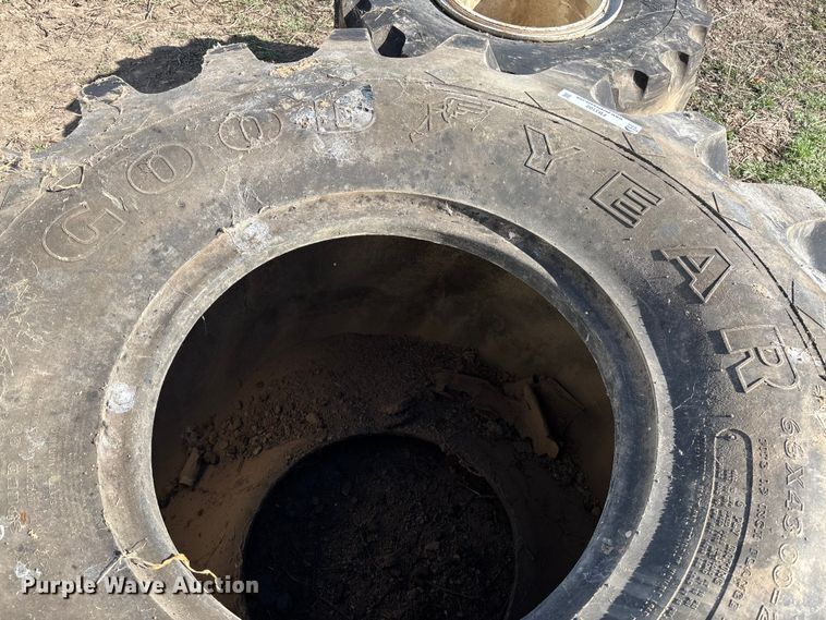 image for item FB3102 (2) flotation tires