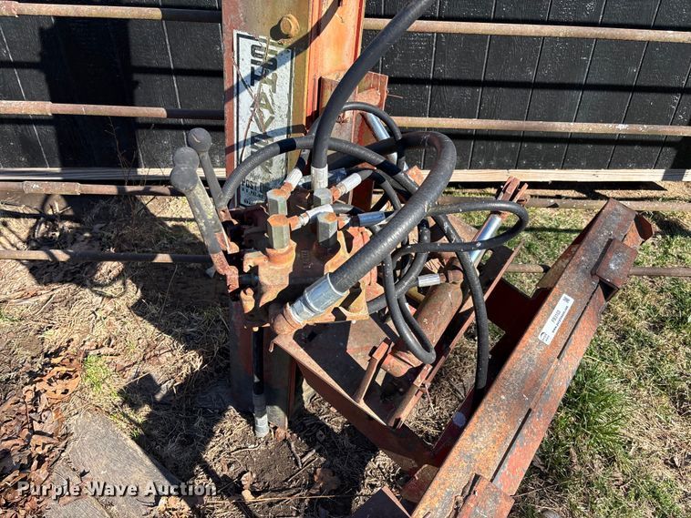 image for item FB3103 Shaver HD8 skid steer post driver