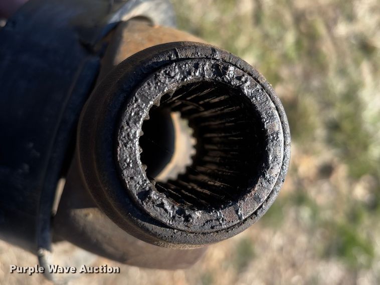 image for item FB3105 1996 Case IH 8575 large square baler