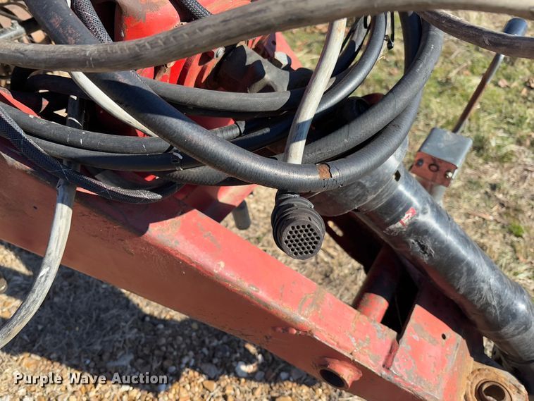 image for item FB3105 1996 Case IH 8575 large square baler