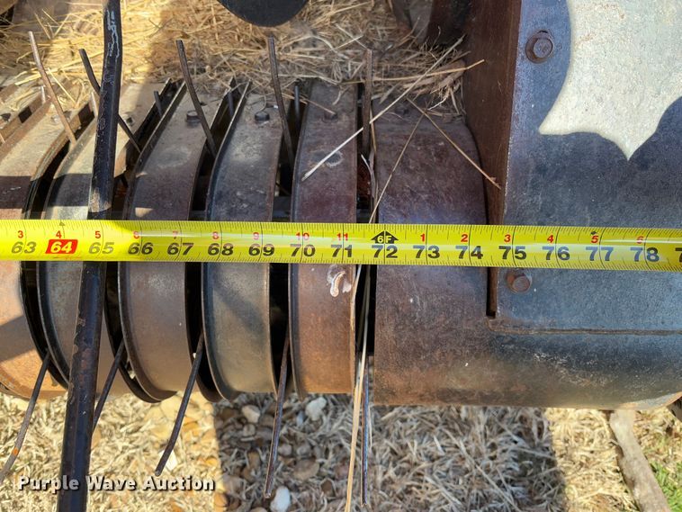 image for item FB3105 1996 Case IH 8575 large square baler