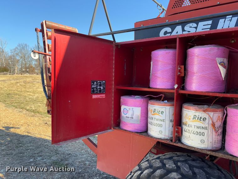 image for item FB3105 1996 Case IH 8575 large square baler