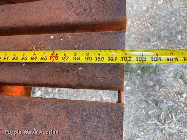 image for item FB3105 1996 Case IH 8575 large square baler