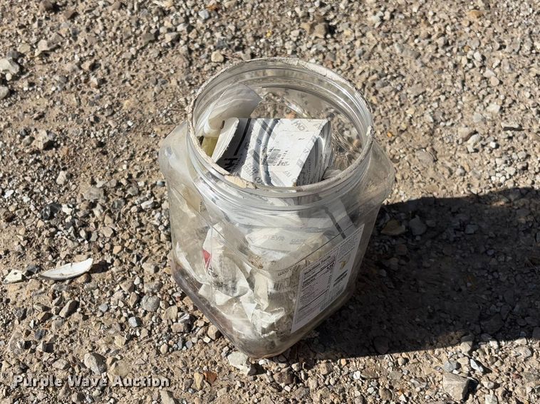 image for item FB3105 1996 Case IH 8575 large square baler