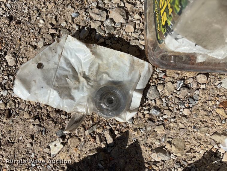 image for item FB3105 1996 Case IH 8575 large square baler