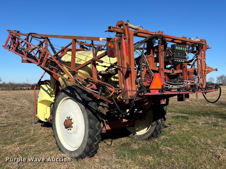 image for item FB3108 Hardi NP1100 sprayer