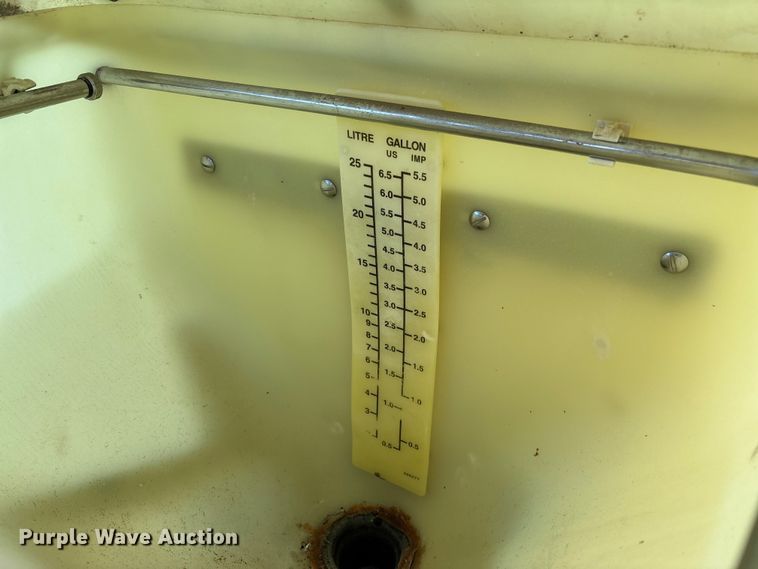 image for item FB3108 Hardi NP1100 sprayer