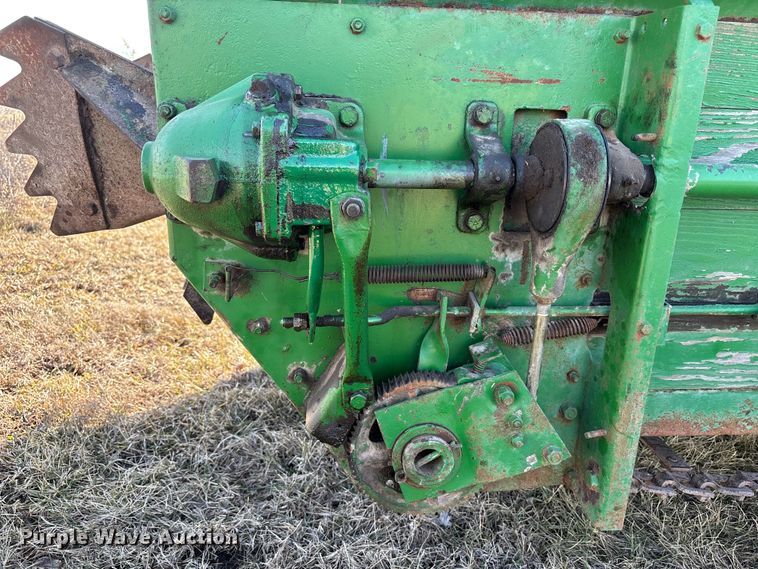 image for item FB3499 John Deere manure spreader