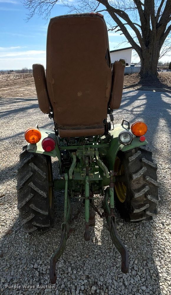 image for item FC1545 John Deere 650 tractor