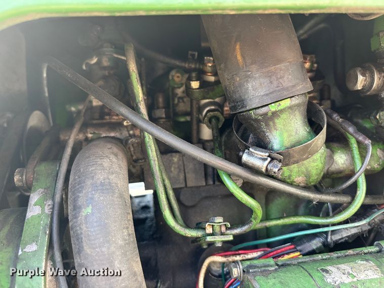 image for item FC1545 John Deere 650 tractor